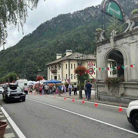 Maison Maribel アパート *